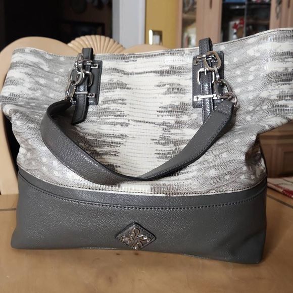 Simple Vera gray and white shoulder bag - Picture 2 of 9